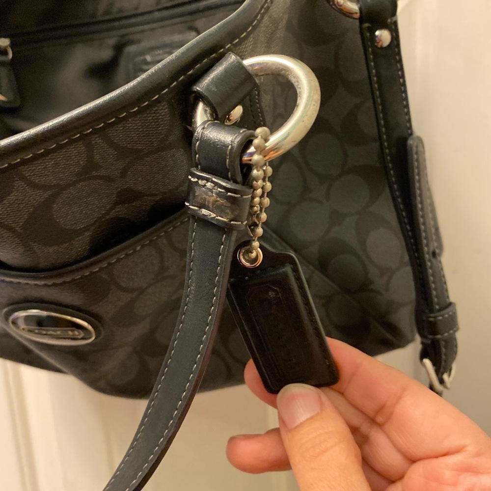 ENC Coach Peyton Signature Satchel Handbag - Picture 10 of 12